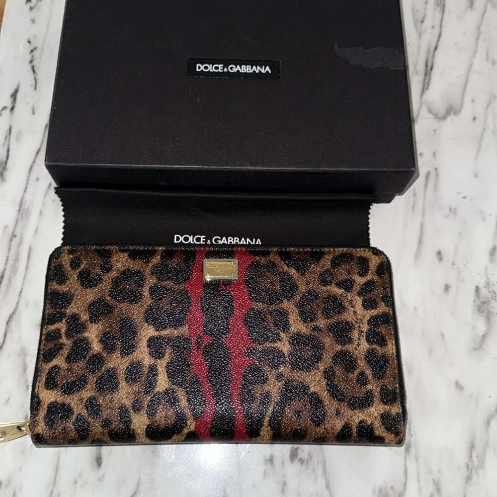 Dolce & Gabbana leopard Print Wallet with Red strip box n dust bag brand new. - Picture 3 of 12
